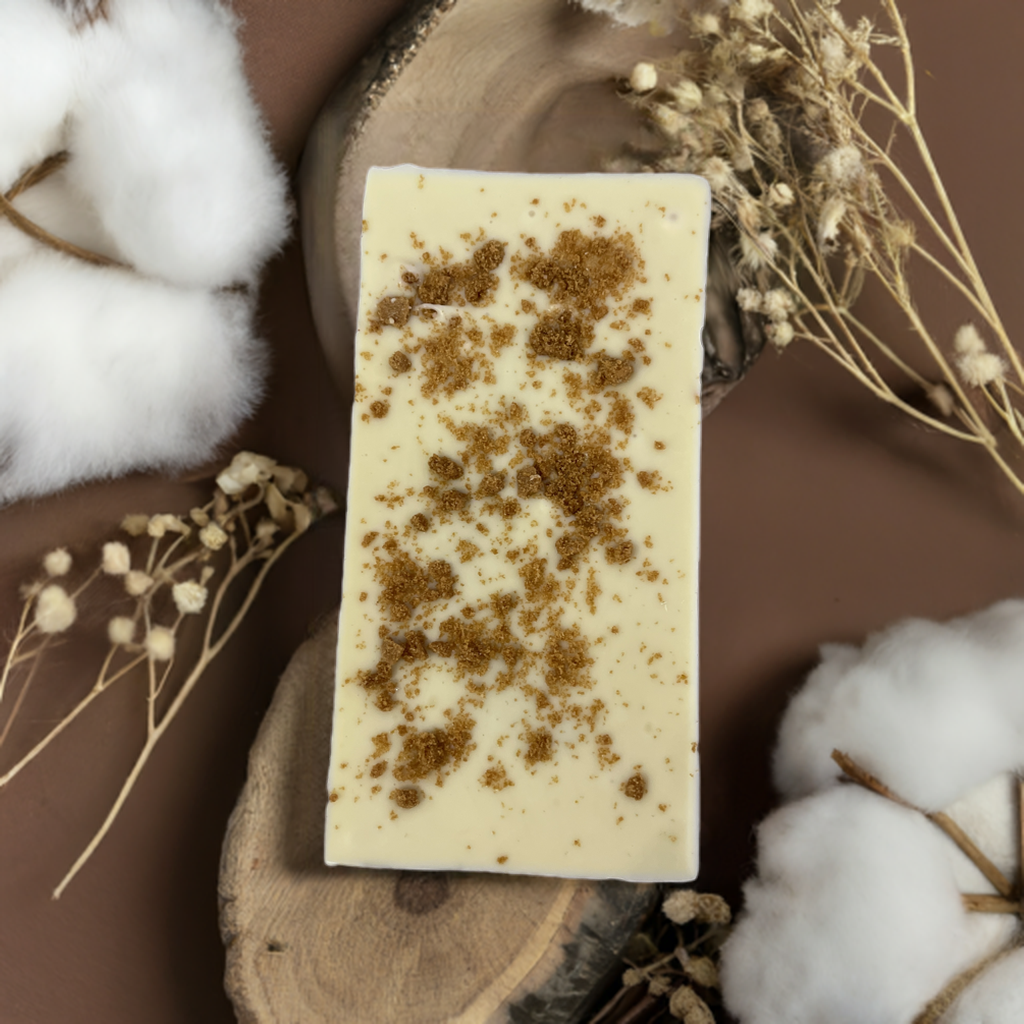 White Chocolate Biscoff Kunafa Dubai Chocolate Bar 200g